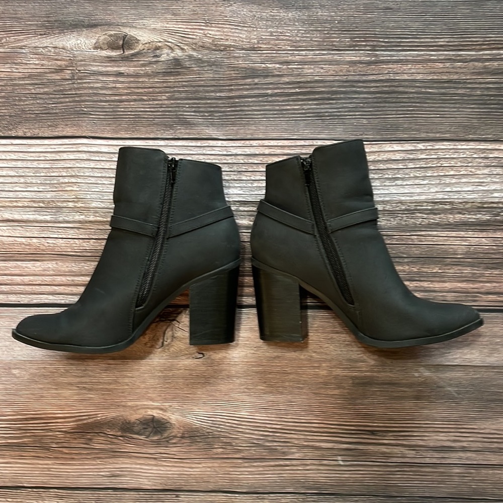 Black booties! - Picture 8 of 12